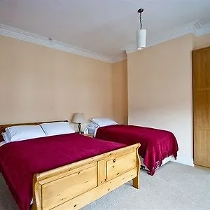 Woodland 3*, Дарлингтон Великобритания